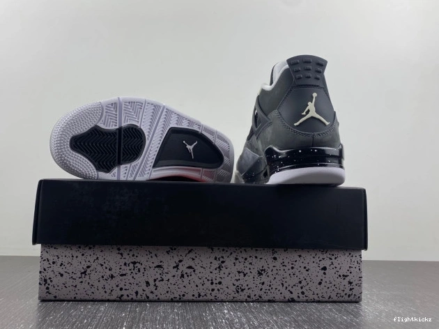 Retro Fear 4 (2013) Pack Jordan 626969-030 0913